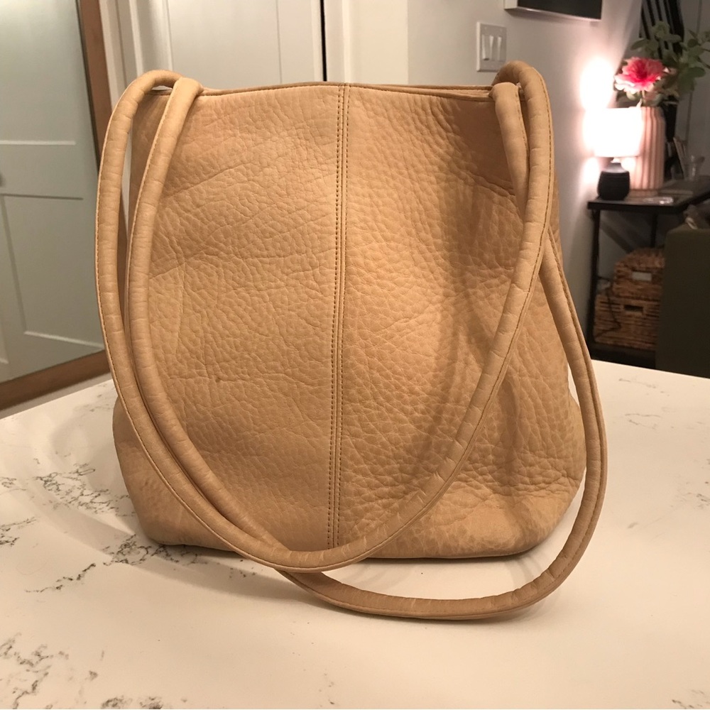 Vintage Leather Bag - Picture 2 of 9